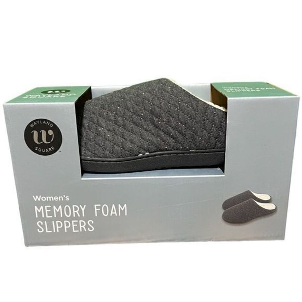 NWT‎ Wayland Square Women's Memory Foam Indoor Slippers Gray Medium (9-10)